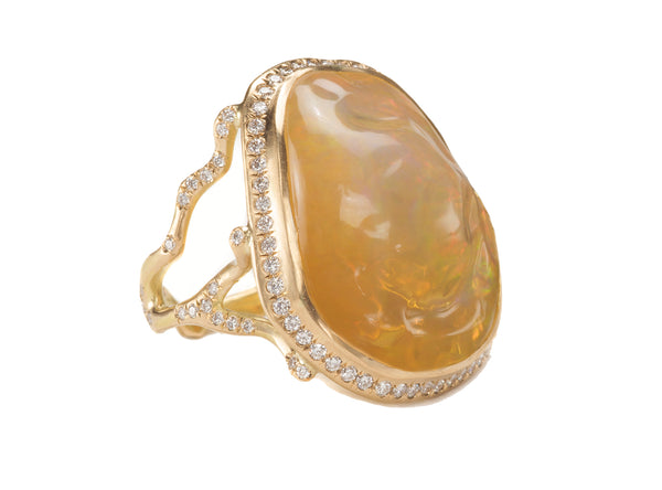 Jelly Opal Coral Branch Ring in 18K Gold with Diamond Pavé
