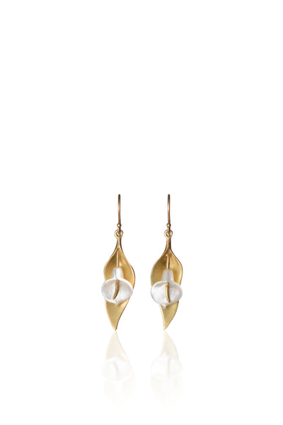 Cala Lily Earrings in 14k Gold with Mother of Pearl