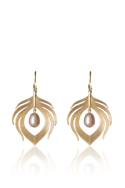 Small Peacock Feather Earring in 14k Gold with Pearl